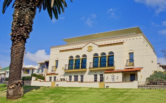18 Eastern Beach Road   Geelong