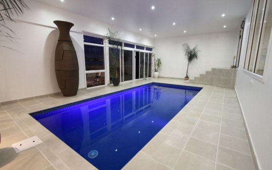 16 CURRAWONG CLOSE   Cowes